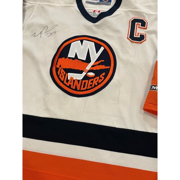 Vtg CCM New York Islanders Michael Peca #27 Signed Stitched NHL Hockey Jersey M - Picture 5 of 9